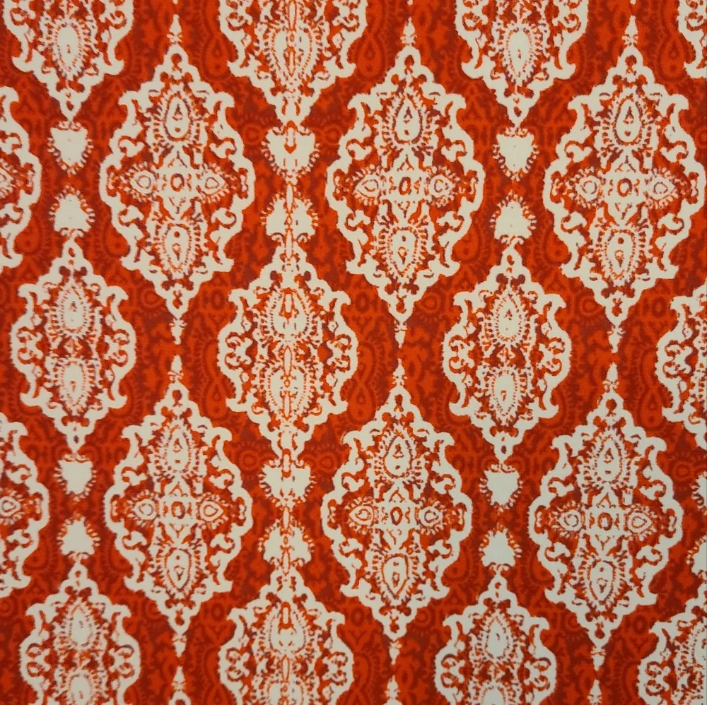 Sleeveless Red and Blue Patterned Dress - Picture 3 of 6